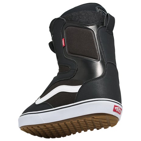 Vans Aura OG Snowboard Boots in Black/White
