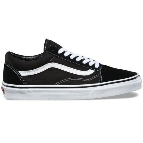 Vans Old Skool Shoe in Black/White