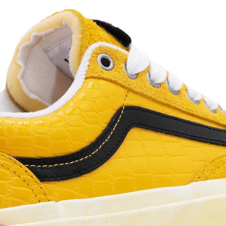 Vans Skate X Carpet Old Skool 36+ VCU Shoe in Mustard