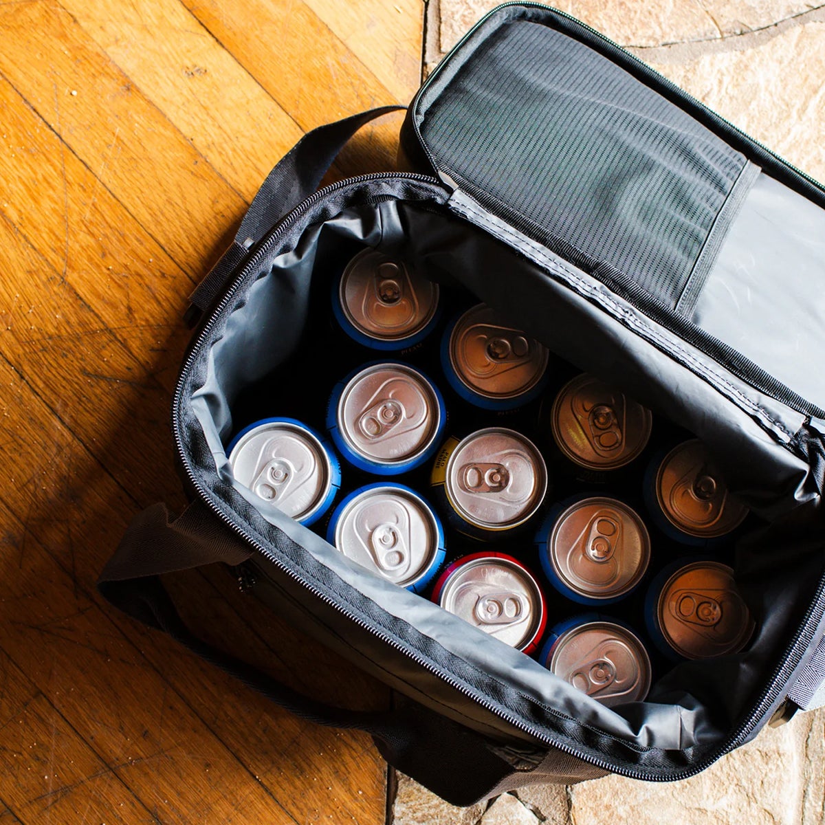 Volcom Venture 12-Can Cooler Bag in Black Boardertown