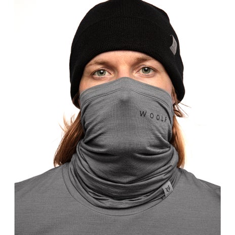 Woolf Tinden Merino Neck Gaiter in Grey