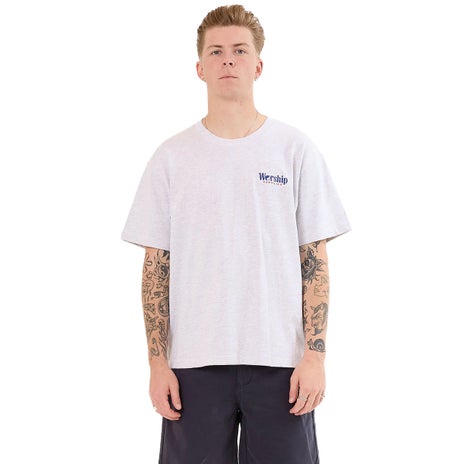 Worship Smoko Tee in Snow Marle
